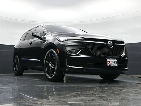 Used 2024 Buick Enclave Essence w/ Experience Buick Package FWD image 44