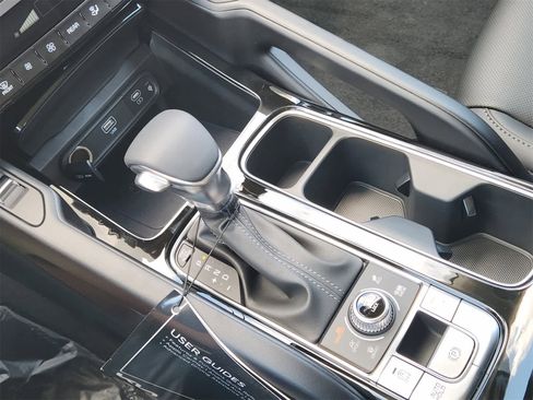 New 2025 Kia Telluride S image 17