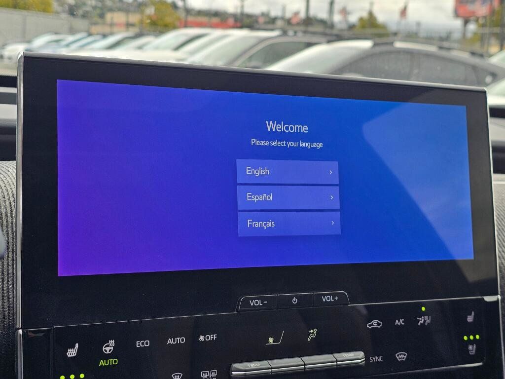 Certified 2023 Subaru Solterra AWD image 25