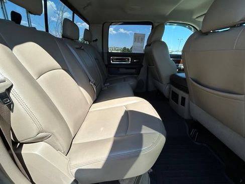 Used 2010 Dodge Ram 2500 Truck Laramie w/ Cold Weather Pkg AWD/4WD image 30