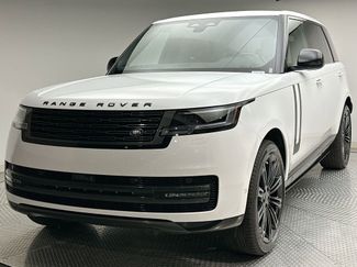 New 2026 Land Rover Range Rover Long Wheelbase SE video 1