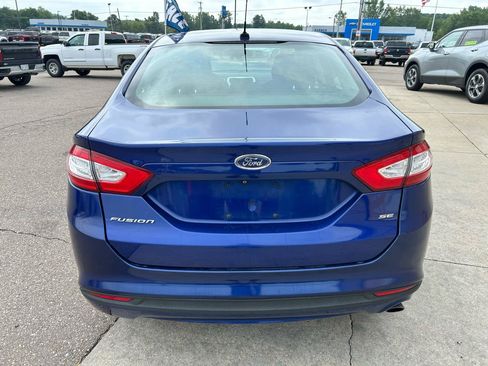 Used 2015 Ford Fusion SE FWD image 6