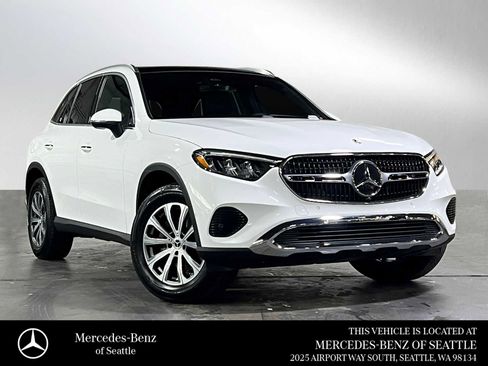 Certified 2026 Mercedes-Benz GLC 300 4MATIC image 1