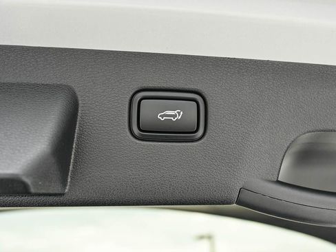 New 2026 Kia Sportage SX image 9