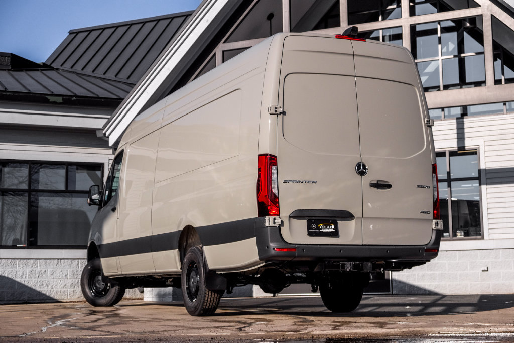 New 2026 Mercedes-Benz Sprinter 2500 image 2