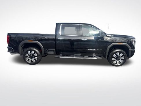 New 2026 GMC Sierra 2500 Denali w/ Denali Reserve Package image 7