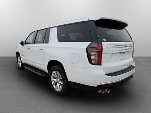 Used 2023 Chevrolet Suburban Premier AWD/4WD image 9
