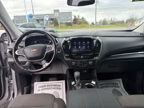 Used 2021 Chevrolet Traverse LT w/ LPO, Floor Liner Package AWD/4WD image 15