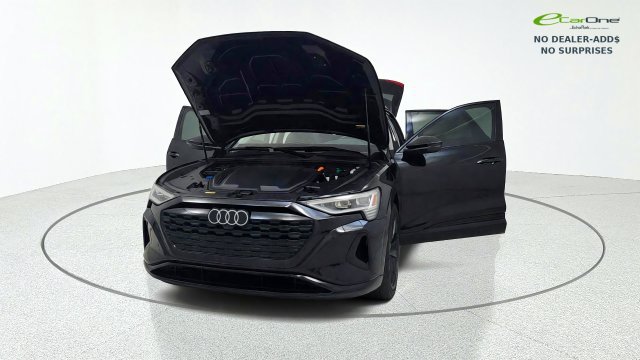 Used 2024 Audi Q8 e-tron Premium AWD/4WD image 12