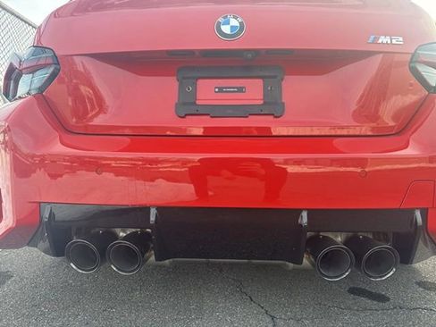 Used 2024 BMW M2 w/ Lighting Package image 21