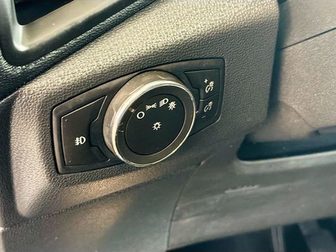 Used 2018 Ford EcoSport SES w/ SES Cold Weather Package image 10