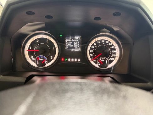 Used 2016 RAM 2500 Tradesman w/ Popular Equipment Group AWD/4WD image 5