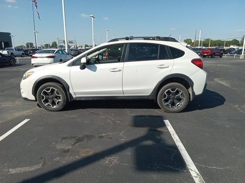 Used 2014 Subaru Crosstrek 2.0i Premium w/ Moonroof Package image 4