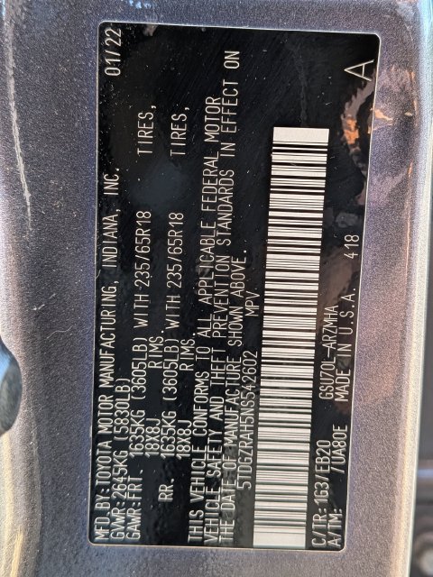Used 2022 Toyota Highlander XLE FWD image 33