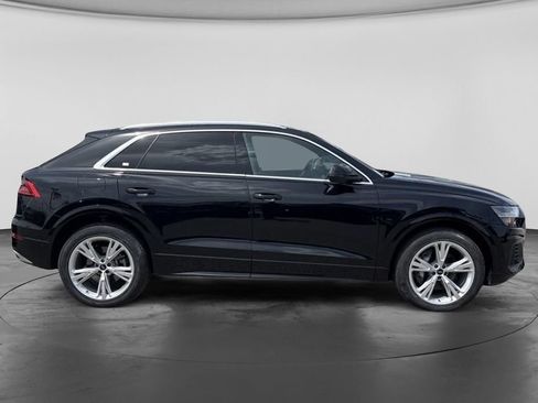Used 2023 Audi Q8 Premium w/ Convenience Package AWD/4WD image 13
