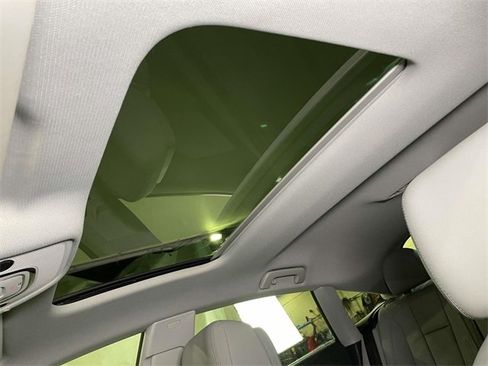 Used 2022 Audi A5 2.0T Premium Plus image 17