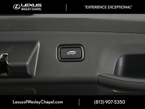 Used 2025 Hyundai Tucson Limited w/ Tow & Go Package image 16