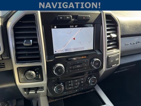 Used 2019 Ford F250 Lariat w/ Chrome Package image 20