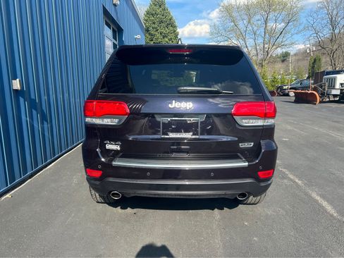 Used 2018 Jeep Grand Cherokee Limited image 14