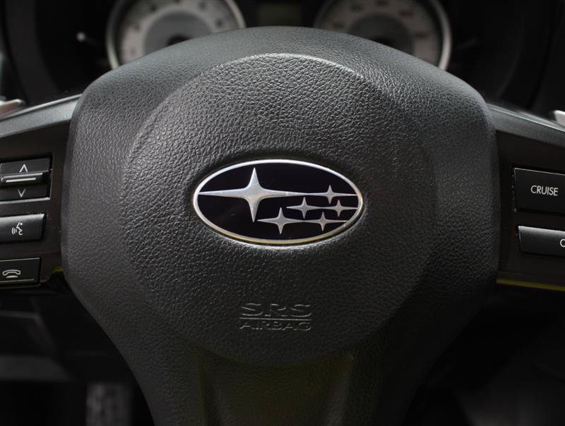 Used 2012 Subaru Impreza 2.0i Premium w/ All-Weather Pkg AWD/4WD image 11
