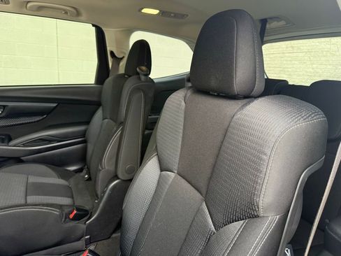 Used 2025 Subaru Ascent Premium AWD/4WD image 24