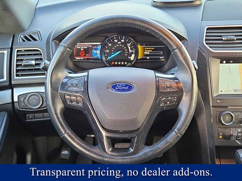Used 2017 Ford Explorer XLT w/ Equipment Group 202A image 17