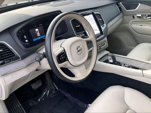 Used 2024 Volvo XC90 B6 Plus w/ Protection Package Premier image 13