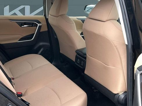 Used 2023 Toyota RAV4 XLE image 14