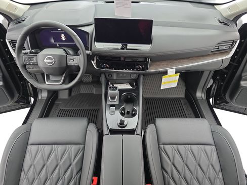 New 2026 Nissan Rogue Platinum AWD/4WD image 9