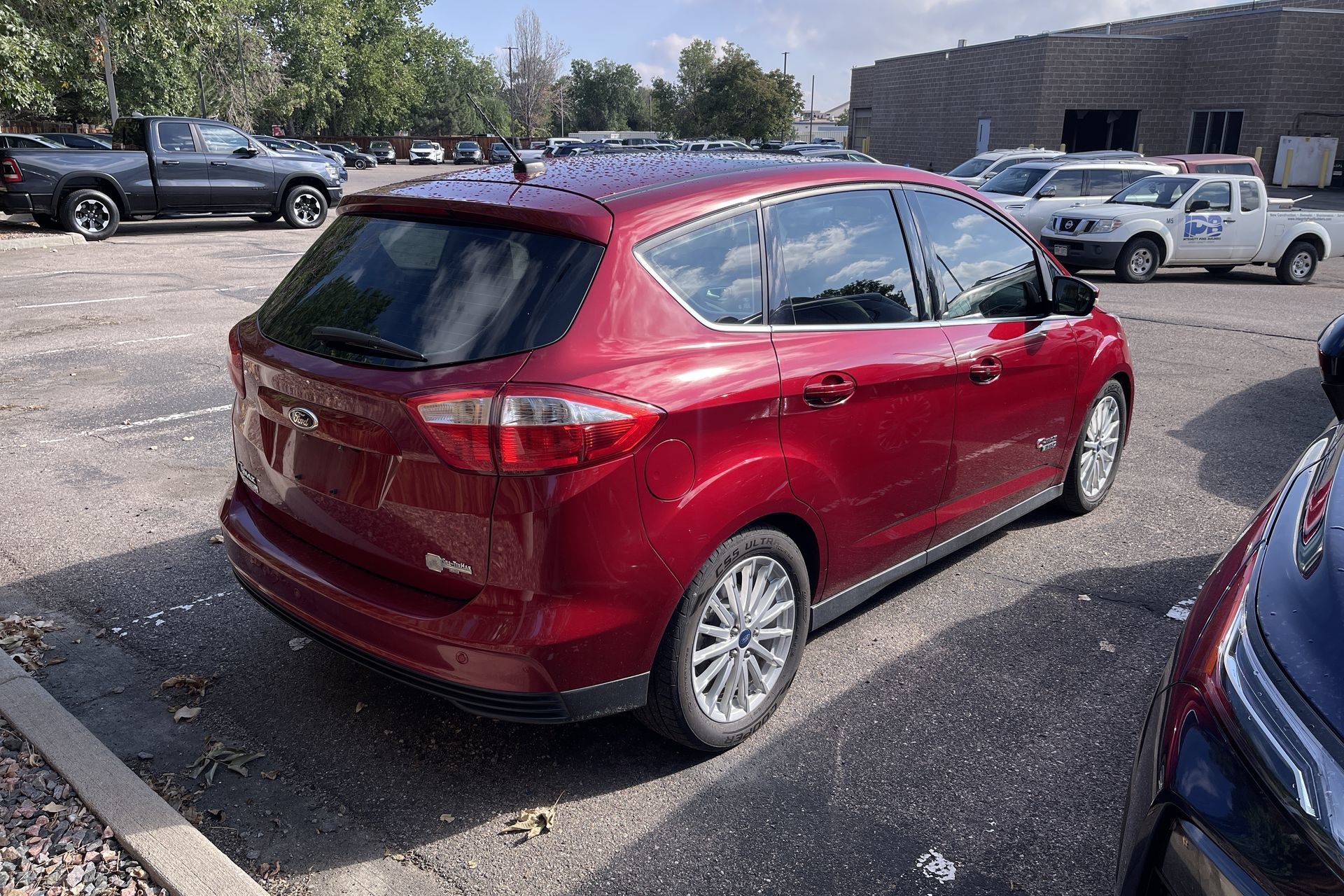 Used 2013 Ford C-MAX Energi SEL FWD image 3