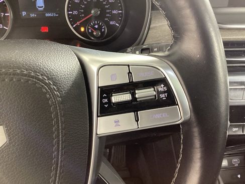 Used 2022 Kia Telluride EX w/ EX Premium Package image 27