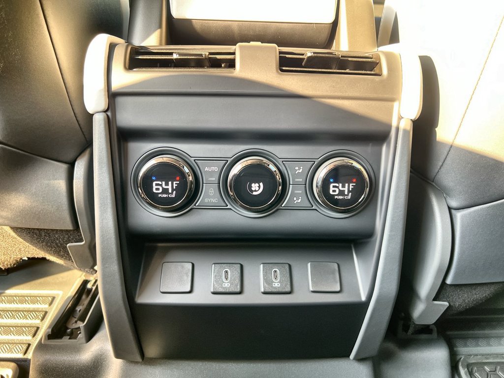 Certified 2026 Land Rover Defender 110 OCTA AWD/4WD image 16