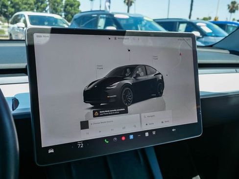 Used 2023 Tesla Model Y Long Range AWD/4WD image 24