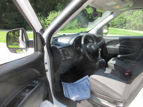 Used 2022 RAM ProMaster City Tradesman w/ Window Group 04 FWD image 29