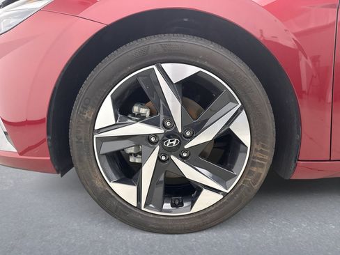 Used 2023 Hyundai Elantra Limited FWD image 26