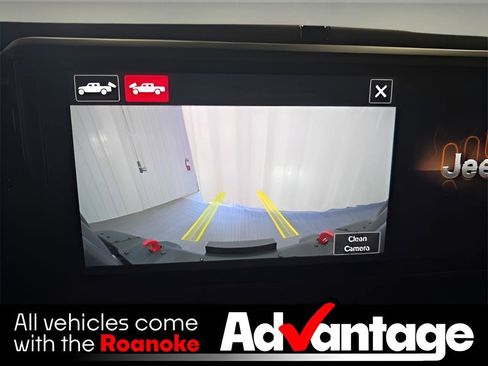 Used 2024 Jeep Gladiator Rubicon image 16