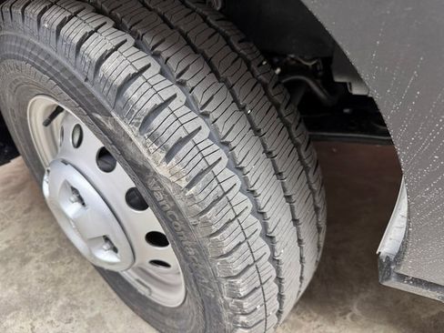 New 2025 Ford Transit 350 Low Roof image 28