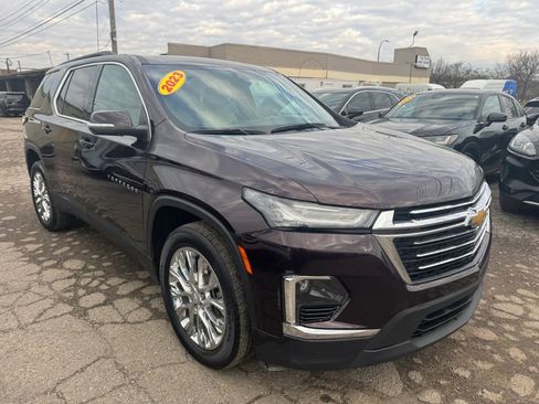 Used 2023 Chevrolet Traverse LT w/ LPO, Floor Liner Package image 8