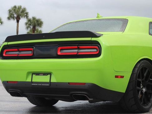 Used 2015 Dodge Challenger R/T Scat Pack image 3