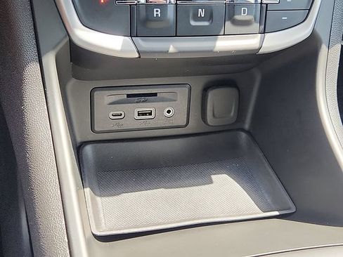 Used 2023 GMC Terrain SLT FWD image 24
