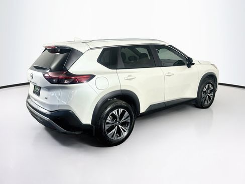 Used 2023 Nissan Rogue SV w/ SV Premium B Package FWD image 9