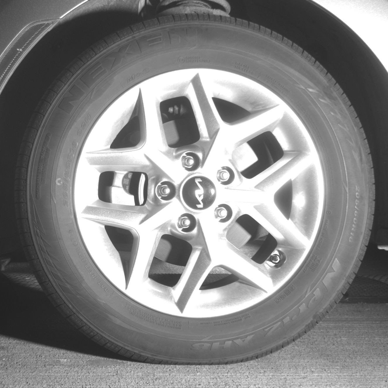Used 2025 Kia Soul LX w/ LX Technology Package FWD image 14