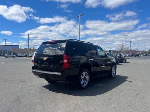 Used 2013 Chevrolet Tahoe LTZ RWD image 5