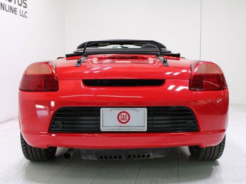 Used 2001 Toyota MR2 image 4