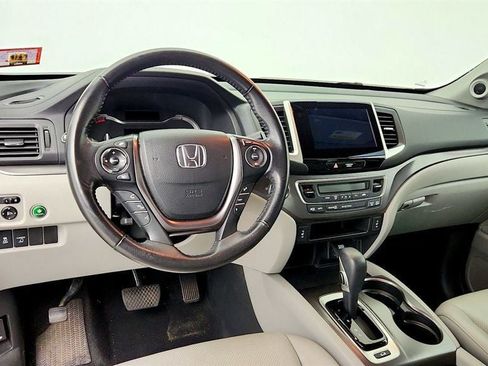 Used 2017 Honda Ridgeline RTL-T image 14