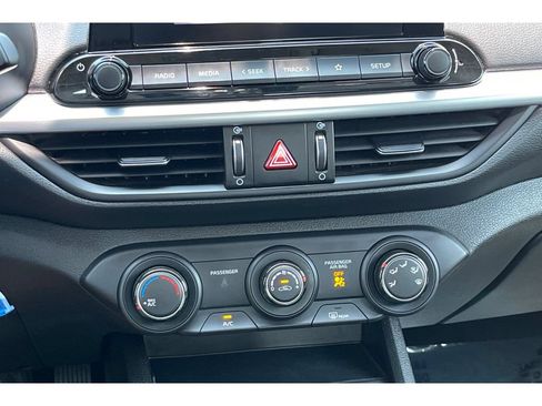 Used 2023 Kia Forte LXS FWD image 26