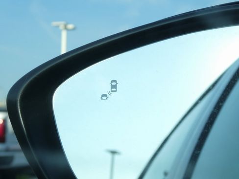 Used 2019 Honda Accord Sport image 10