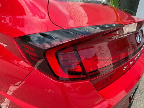 Used 2021 Hyundai Sonata SEL Plus w/ Tech Package FWD image 7