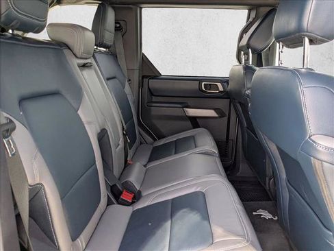 Used 2021 Ford Bronco Outer Banks image 16