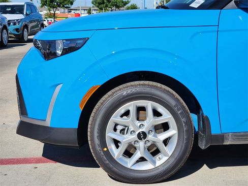 New 2025 Kia Soul S image 5